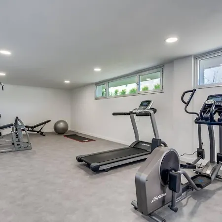 Modern With Terrace, Sea And Mountain Views * Estepona