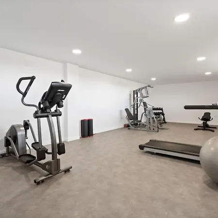 Modern With Terrace, Sea And Mountain Views Lejlighed *